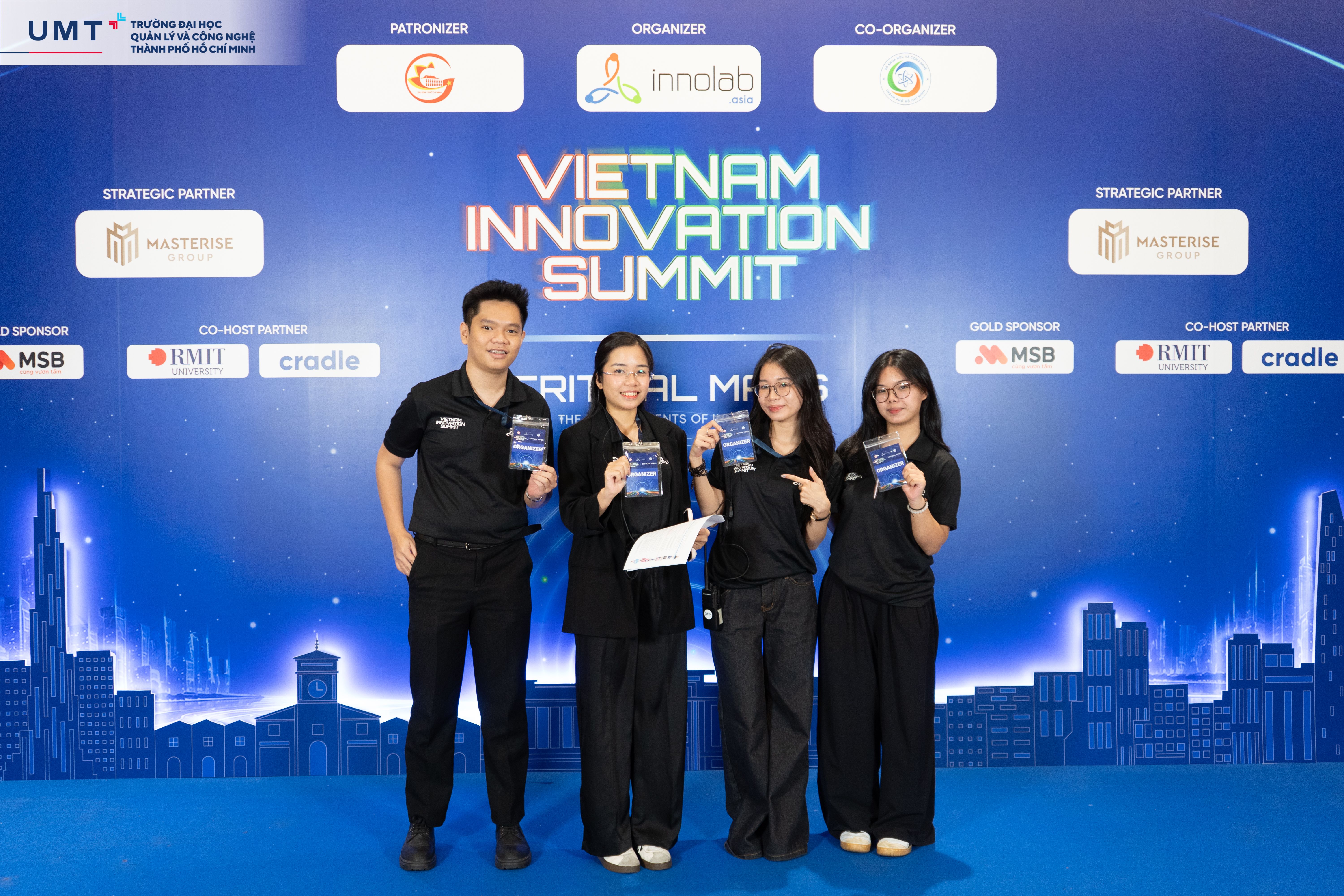UMT04392.jpg UMT04392.jpg