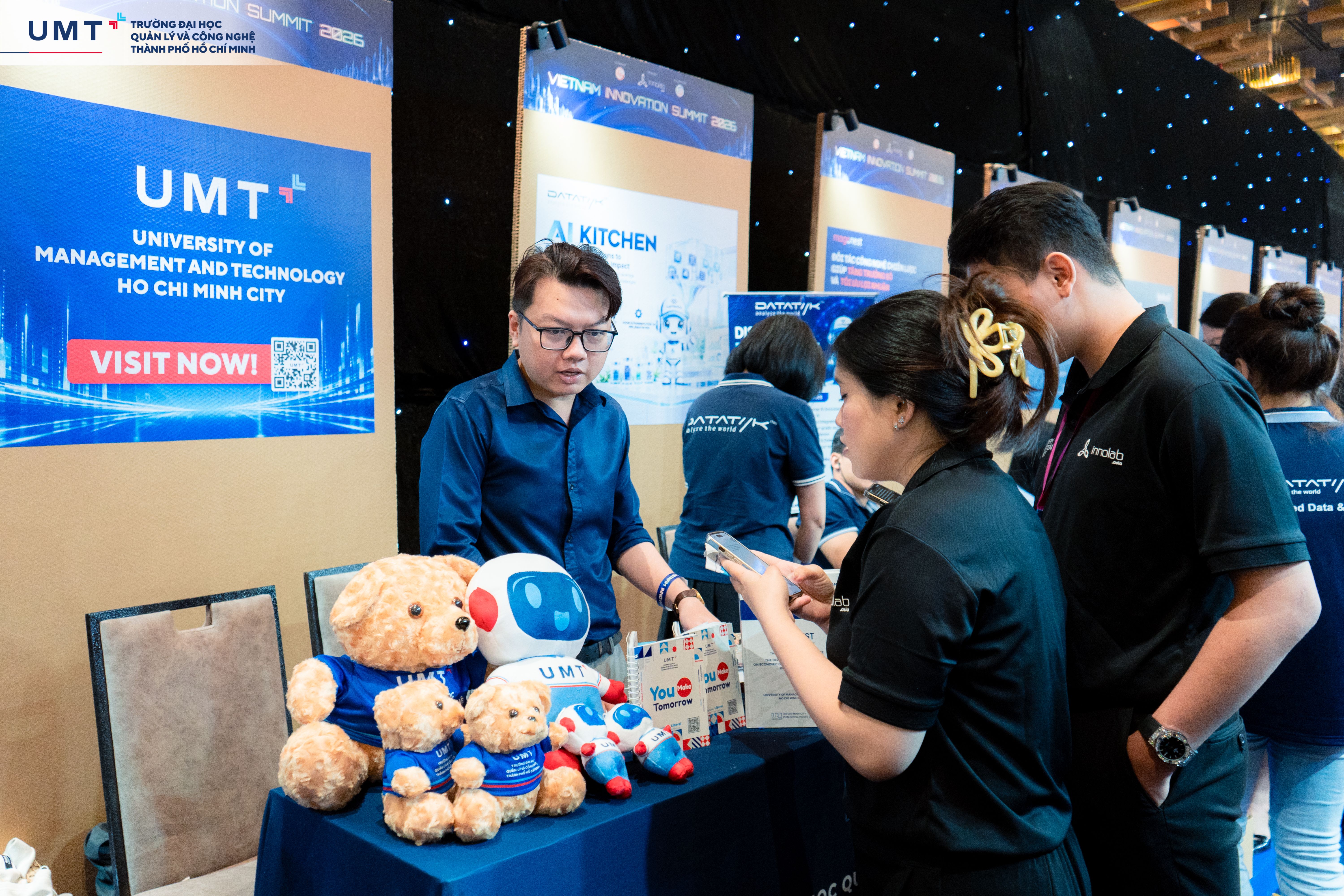 UMT04484.jpg UMT04484.jpg